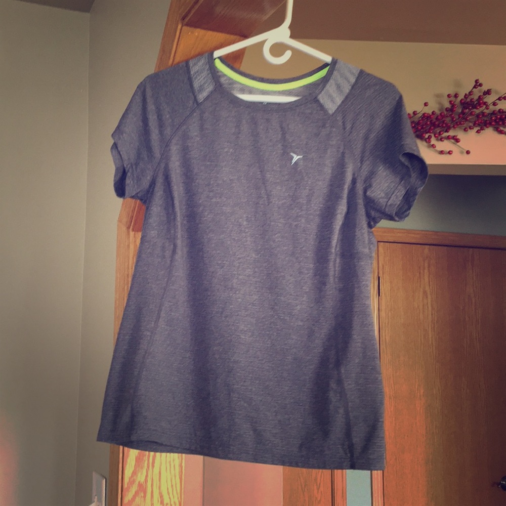 Work out shirt